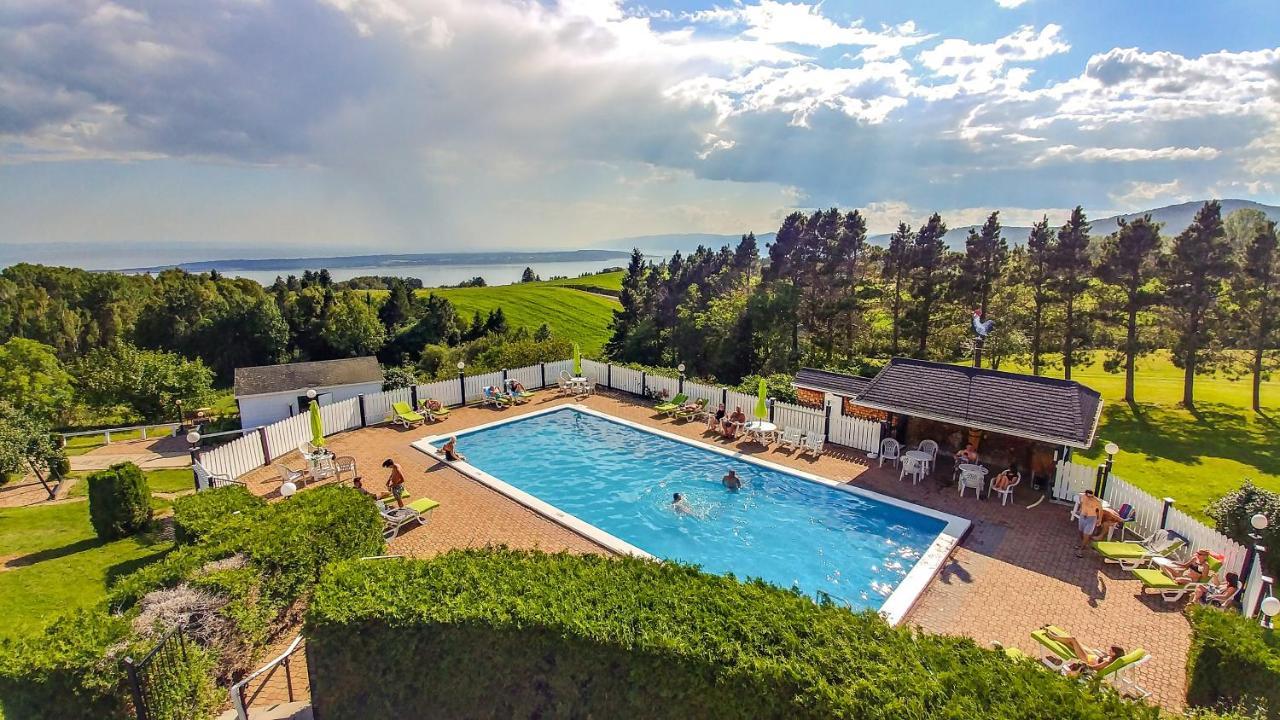 Auberge De Nos Aieux Les Éboulements Exterior foto